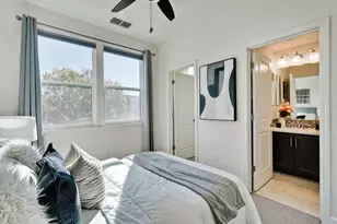 2045 Atlas Loop, Mountain View, CA 94043 - Photo 19