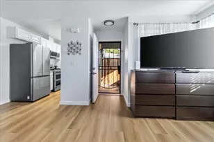 1867 Cherokee Dr 1, Salinas, CA 93906 - Photo 7