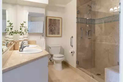 1237 Capuchino Ave 7, Burlingame, CA 94010 - Photo 21