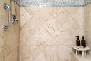 1237 Capuchino Ave 7, Burlingame, CA 94010 - Photo 23