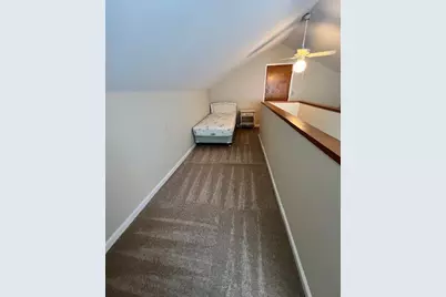 701 Christine Dr, Palo Alto, CA 94303 - Photo 25