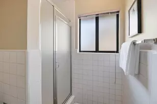 701 Christine Dr, Palo Alto, CA 94303 - Photo 23