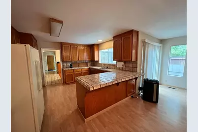 701 Christine Dr, Palo Alto, CA 94303 - Photo 7