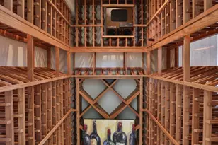 1870 Patio Dr, San Jose, CA 95125 - Photo 15