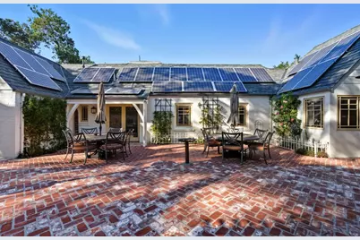 23423 Toyonita Rd, Los Altos Hills, CA 94024 - Photo 49