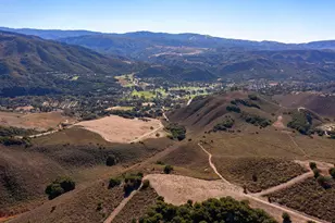 10190 Calle de Robles, Carmel, CA 93923 - Photo 5