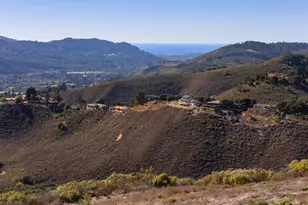 10190 Calle de Robles, Carmel, CA 93923 - Photo 15