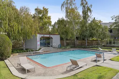1016 Shoreline Dr, San Mateo, CA 94404 - Photo 45