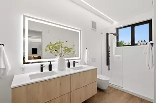 2820 Cardinal Ln, San Jose, CA 95125 - Photo 17