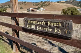 20101 Panoche Rd, Paicines, CA 95043 - Photo 7
