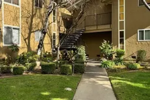 420 Alberto Way 5, Los Gatos, CA 95032 - Photo 1