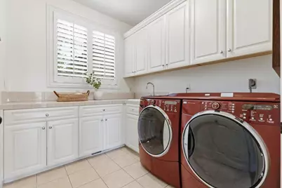 1215 Tournament Dr, Hillsborough, CA 94010 - Photo 85