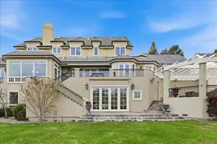 1215 Tournament Dr, Hillsborough, CA 94010 - Photo 99