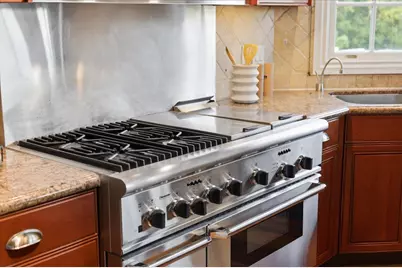 1215 Tournament Dr, Hillsborough, CA 94010 - Photo 57