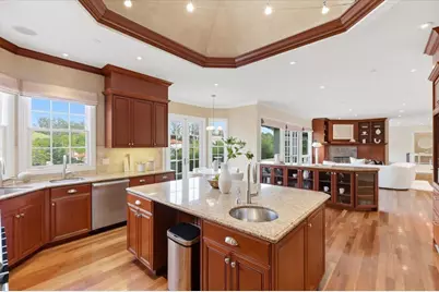 1215 Tournament Dr, Hillsborough, CA 94010 - Photo 55