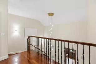 1215 Tournament Dr, Hillsborough, CA 94010 - Photo 127