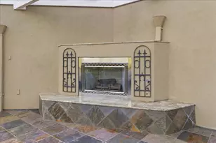 1215 Tournament Dr, Hillsborough, CA 94010 - Photo 161