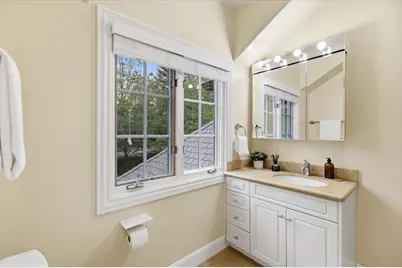 1215 Tournament Dr, Hillsborough, CA 94010 - Photo 137