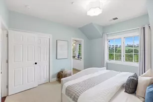 1215 Tournament Dr, Hillsborough, CA 94010 - Photo 141