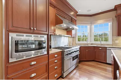 1215 Tournament Dr, Hillsborough, CA 94010 - Photo 59