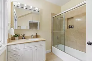 1215 Tournament Dr, Hillsborough, CA 94010 - Photo 135