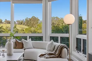 1215 Tournament Dr, Hillsborough, CA 94010 - Photo 25