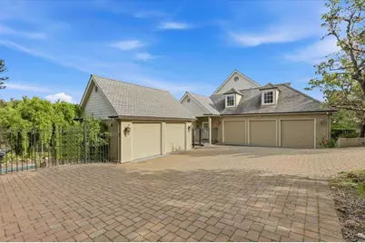 1215 Tournament Dr, Hillsborough, CA 94010 - Photo 167