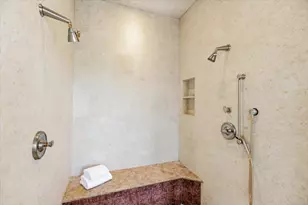 1215 Tournament Dr, Hillsborough, CA 94010 - Photo 79