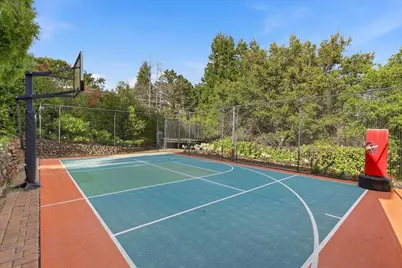 1215 Tournament Dr, Hillsborough, CA 94010 - Photo 187