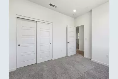 104 Dogwood St, Hollister, CA 95023 - Photo 13