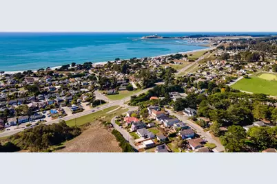 533 Alto Ave, Half Moon Bay, CA 94019 - Photo 1