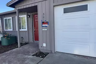 501 Cedar Dr, Watsonville, CA 95076 - Photo 3