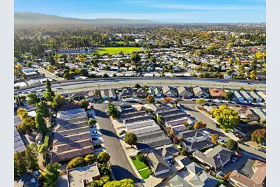 2421 Karen Dr, Santa Clara, CA 95050 - Photo 23