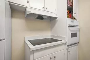 2421 Karen Dr, Santa Clara, CA 95050 - Photo 11