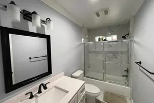 544 W 9th St, Stockton, CA 95206 - Photo 9