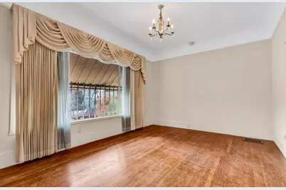 852 58th St, Oakland, CA 94608 - Photo 31