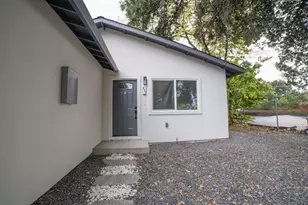 417 Laurel Ave, Modesto, CA 95351 - Photo 5