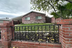 130 E 21st St, Tracy, CA 95376 - Photo 1