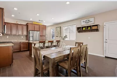 2521 Apricot Way, Gilroy, CA 95020 - Photo 21