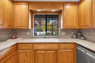 2304 Mattison Ln, Santa Cruz, CA 95062 - Photo 15