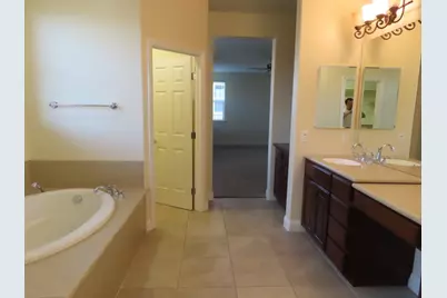 176 N Sierra Madre St, Tracy, CA 95391 - Photo 15