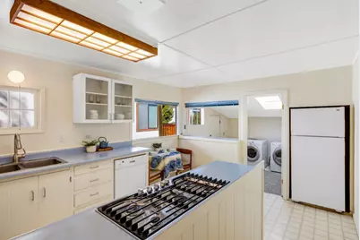 642 Cypress St, Monterey, CA 93940 - Photo 13