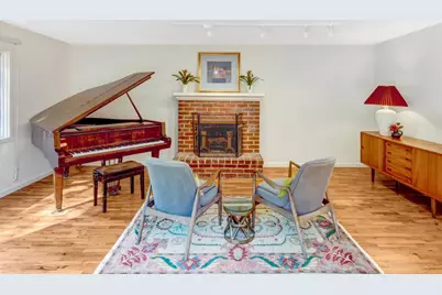 642 Cypress St, Monterey, CA 93940 - Photo 3