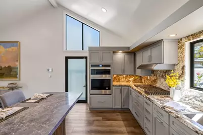 28069 Heron Ct, Carmel Valley, CA 93923 - Photo 11