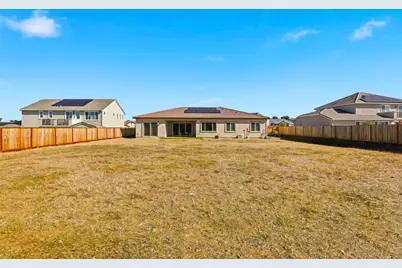 208 Luna Way, Hollister, CA 95023 - Photo 41