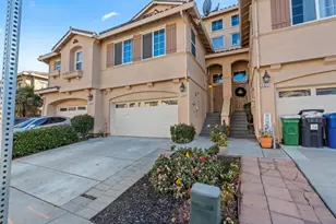 757 Roble St, Watsonville, CA 95076 - Photo 3