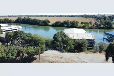 14567 W Walnut Grove-Thornton Rd, Walnut Grove, CA 95690 - Photo 9