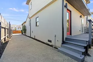 1463 103rd Ave, Oakland, CA 94603 - Photo 3