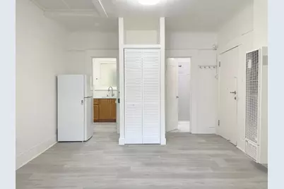 411 E Santa Clara St B, San Jose, CA 95113 - Photo 1