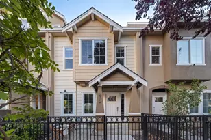 2214 Raspberry Ln, Mountain View, CA 94043 - Photo 1